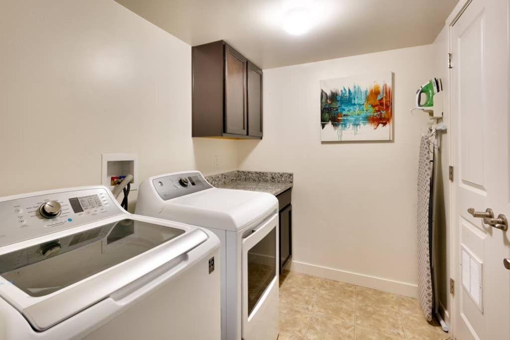6L Top Floor Redcliff Condo, Pool & Hot Tub Moab Luaran gambar